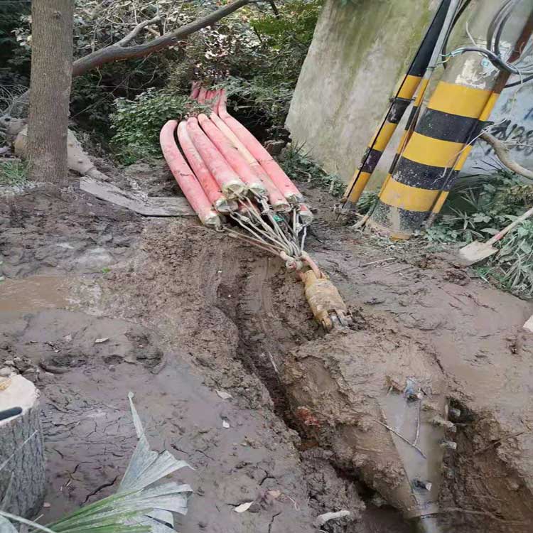 江山拖拉管